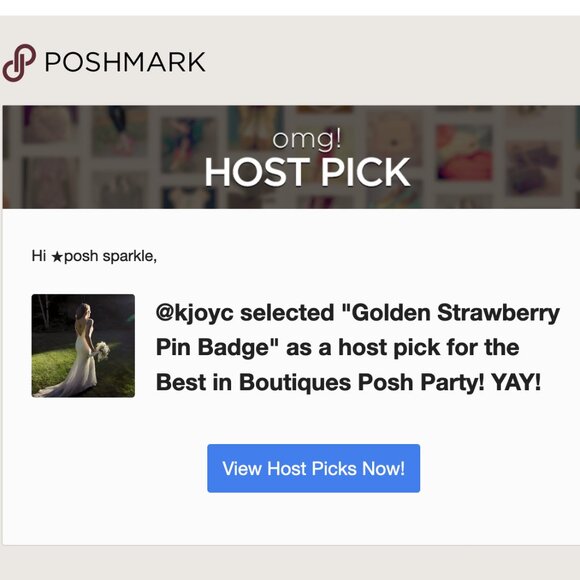 Golden Strawberry Pin Badge - Picture 3 of 16